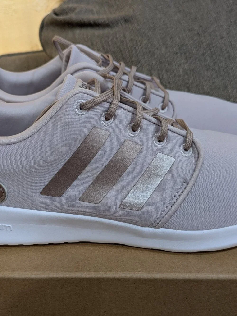 Size 9.5 - Adidas Cloudfoam QT Racer Ice Purple Grey Excellent Condition